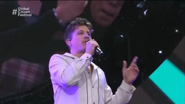 【2024歌手】【神级现场live】Charlie Puth踢馆?'Left and Right'哔哩哔哩bilibili