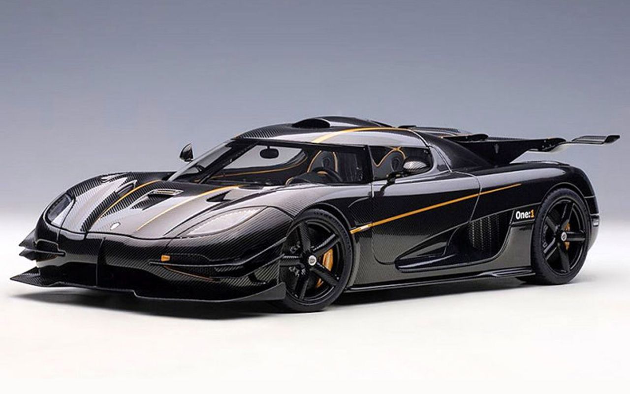 【汽车模型】autoart 1:18 柯尼塞格 one:1 碳纤维版_哔哩哔哩_bili