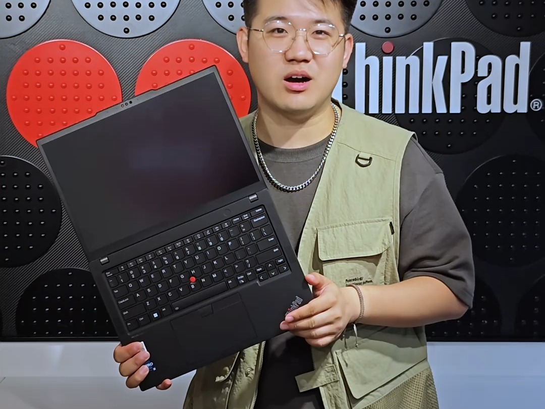 ThinkPad X13 2024 13.3英寸全互联商务办公联想笔记本电脑 酷睿Ultra5 125H 32G 1TB AI PC轻薄本(06CD)怎么样哔哩哔哩bilibili