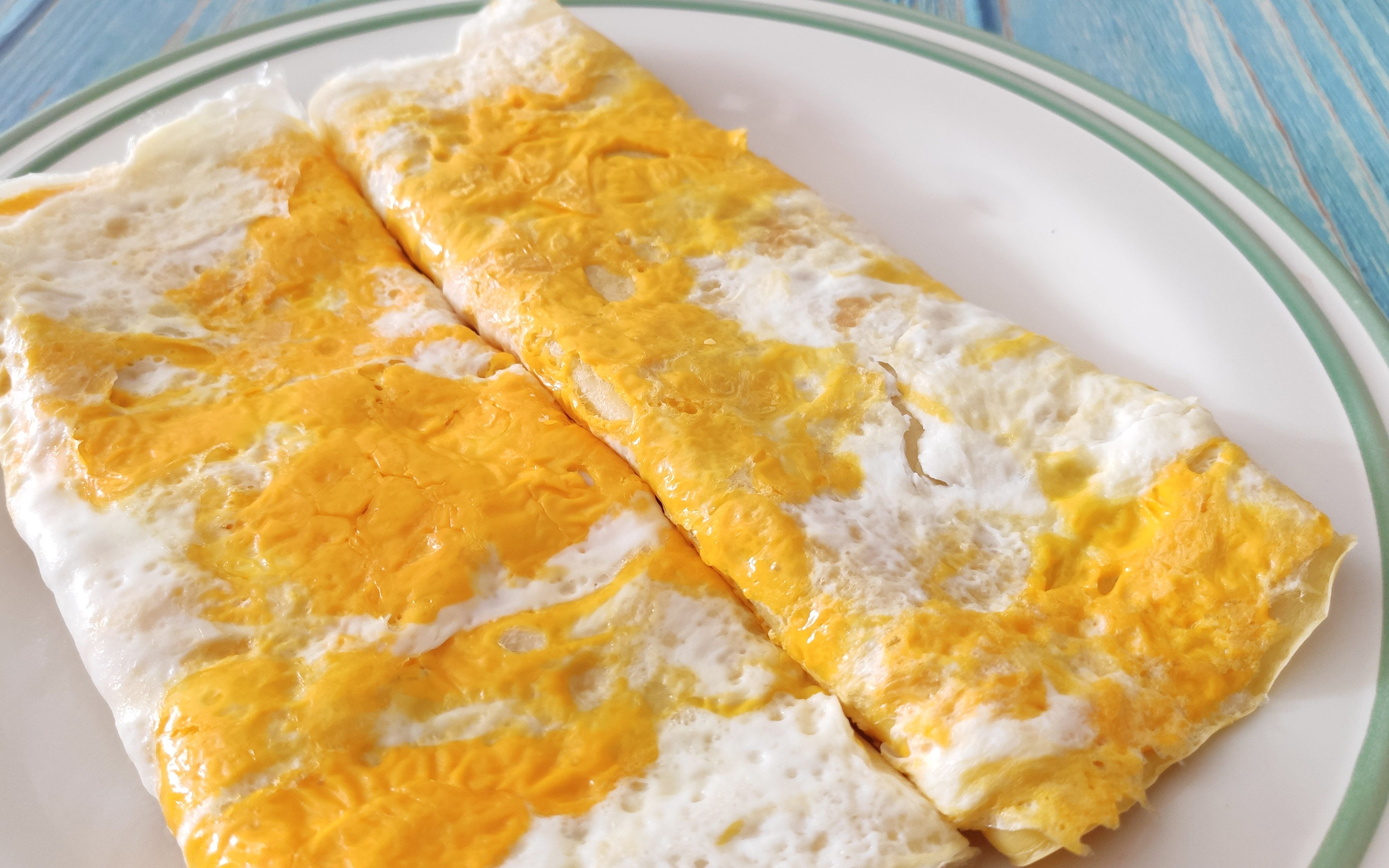 一勺面粉做两人的早餐饼,鸡蛋包裹火腿芝士,简单方便不耽误上班