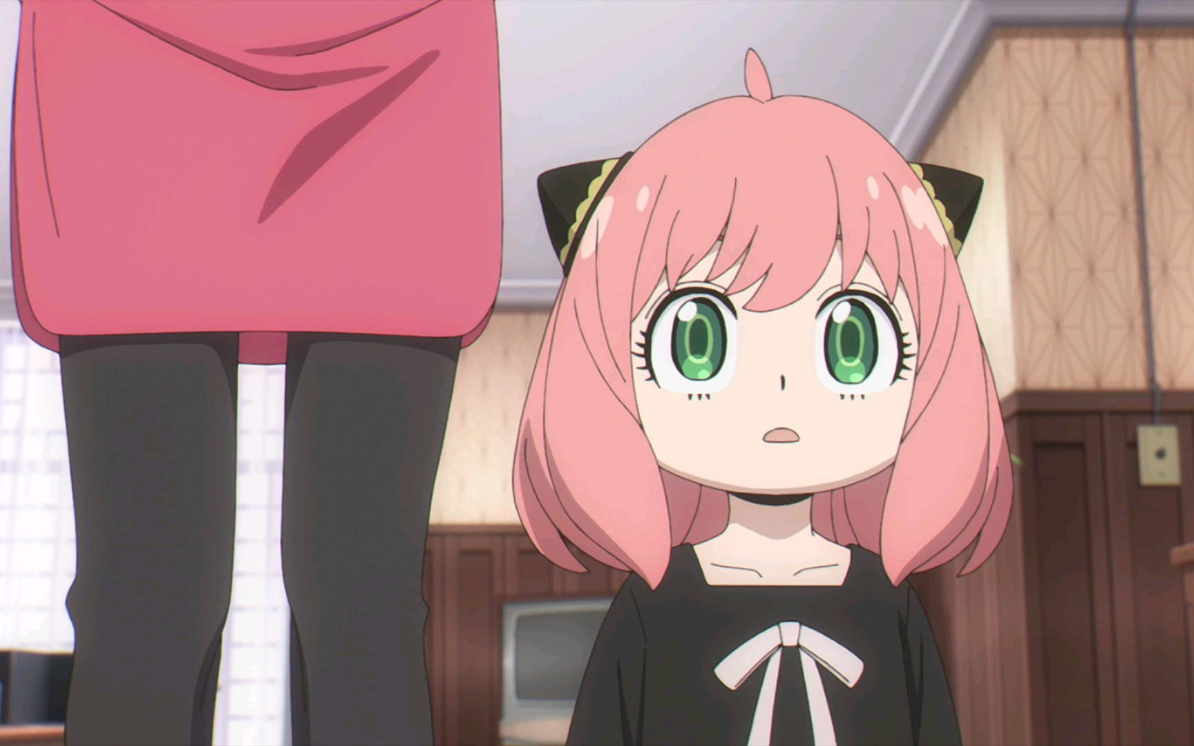 安妮娅看到姐控舅舅吐了