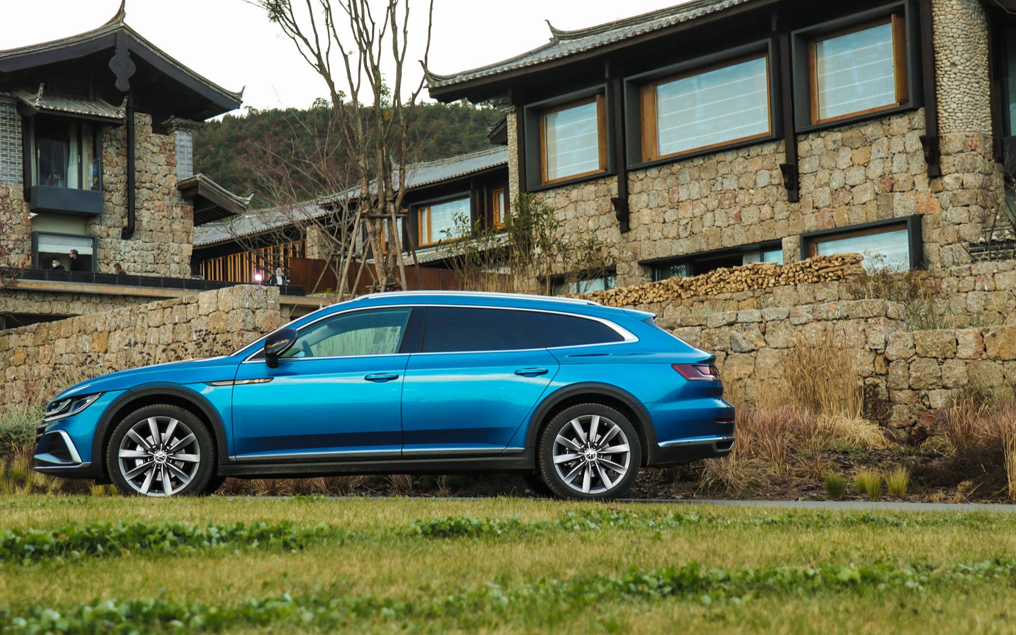 大众cc闭眼选380猎装版