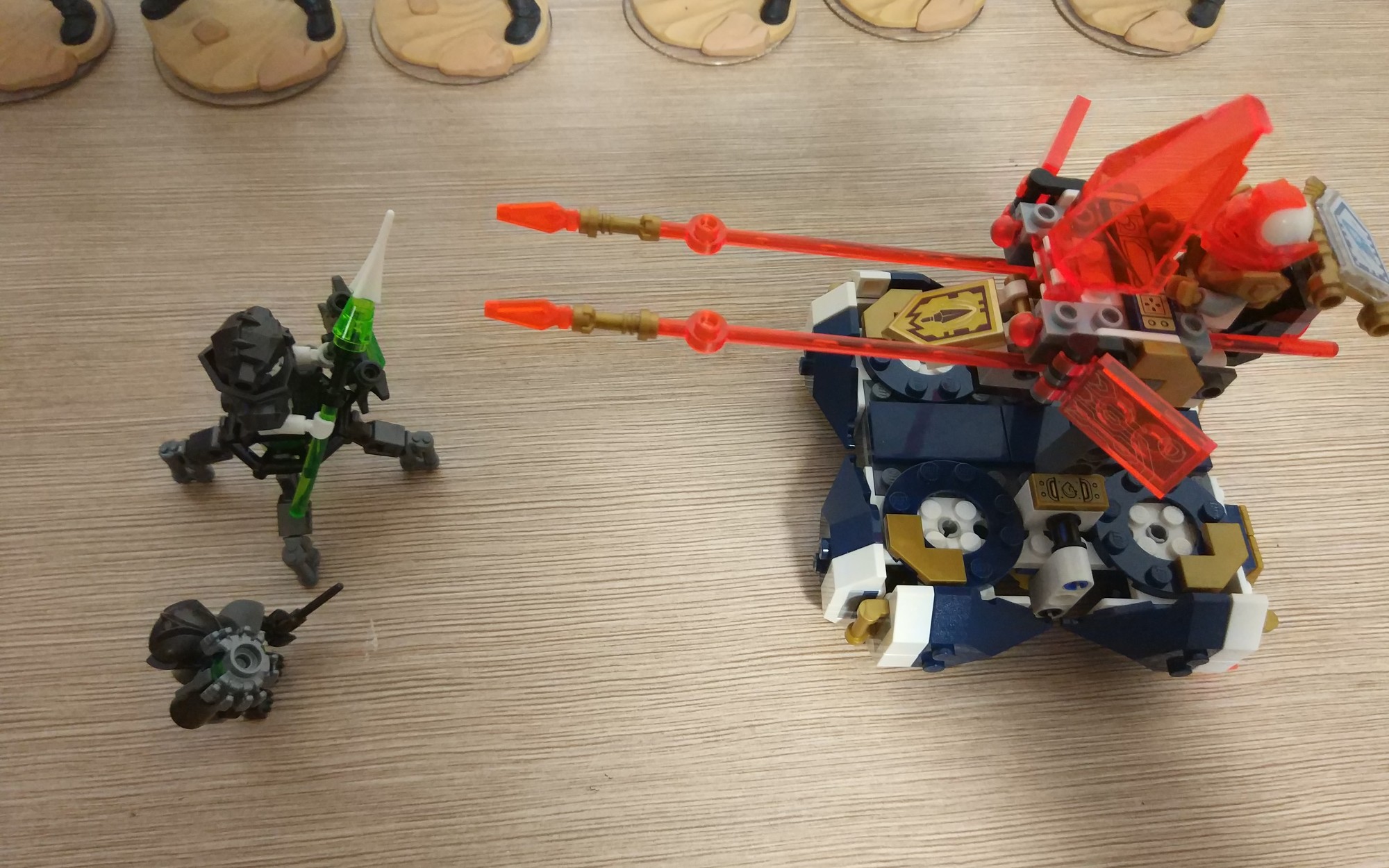 乐高未来骑士团系列绝唱72001