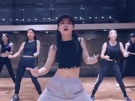 boom舞蹈教学分解视频,简单帅气又可爱的舞蹈!跳得太棒了!