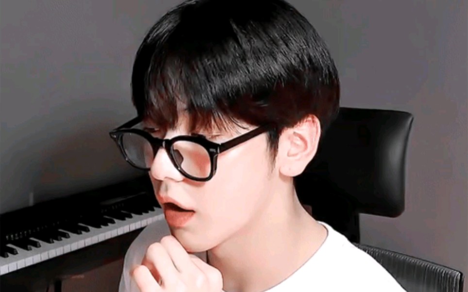 【崔秀彬】黑框眼镜的神_哔哩哔哩_bilibili