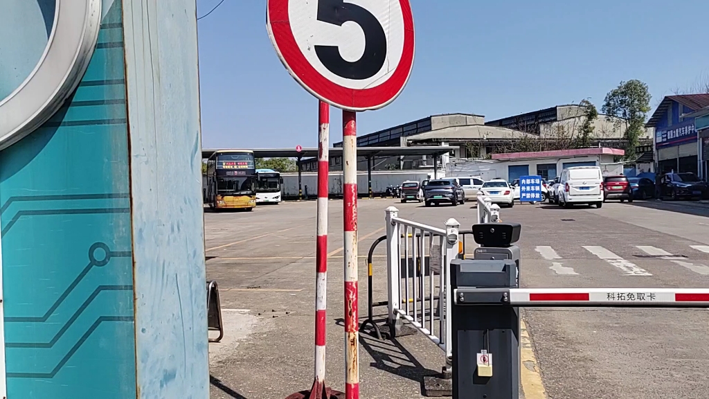 桂林公交11路公交车平山开往七星公园方向全程pov