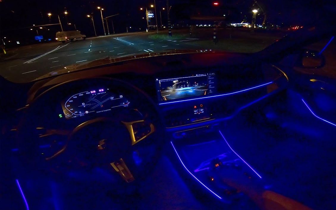 第一视角体验宝马x7的美妙夜景byautotopnl