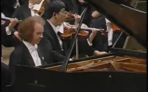 Download Video: 【卡萨利斯】莫扎特第12号钢琴协奏曲&黄油面包圆舞曲 Cyprien Katsaris Mozart Piano Concerto No.12 K.414