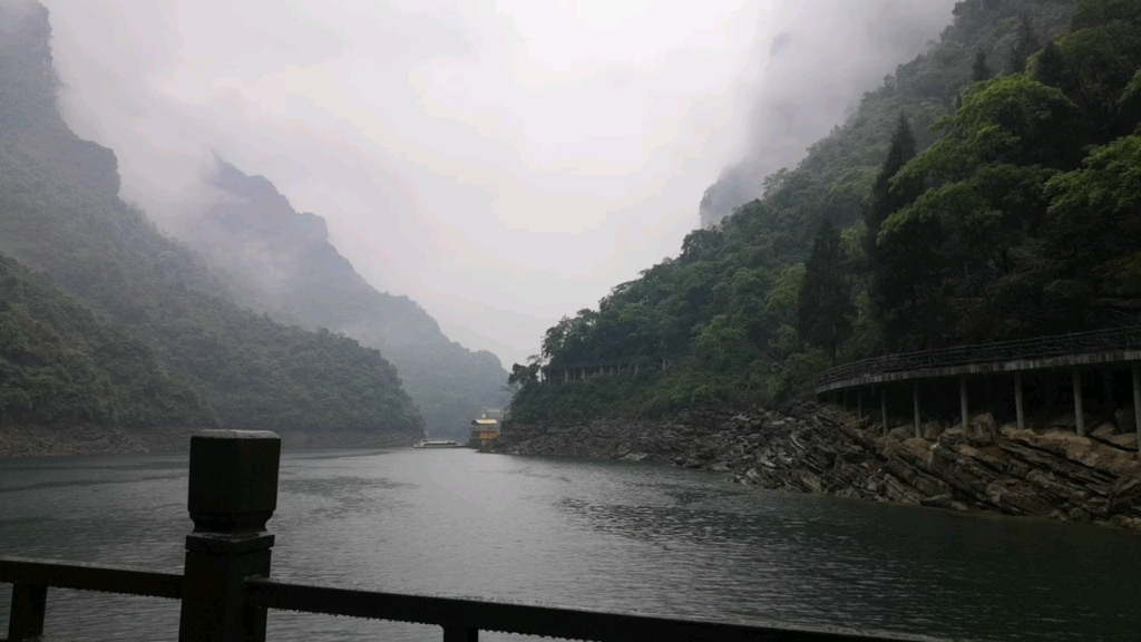 [图]清江山水云雾美景