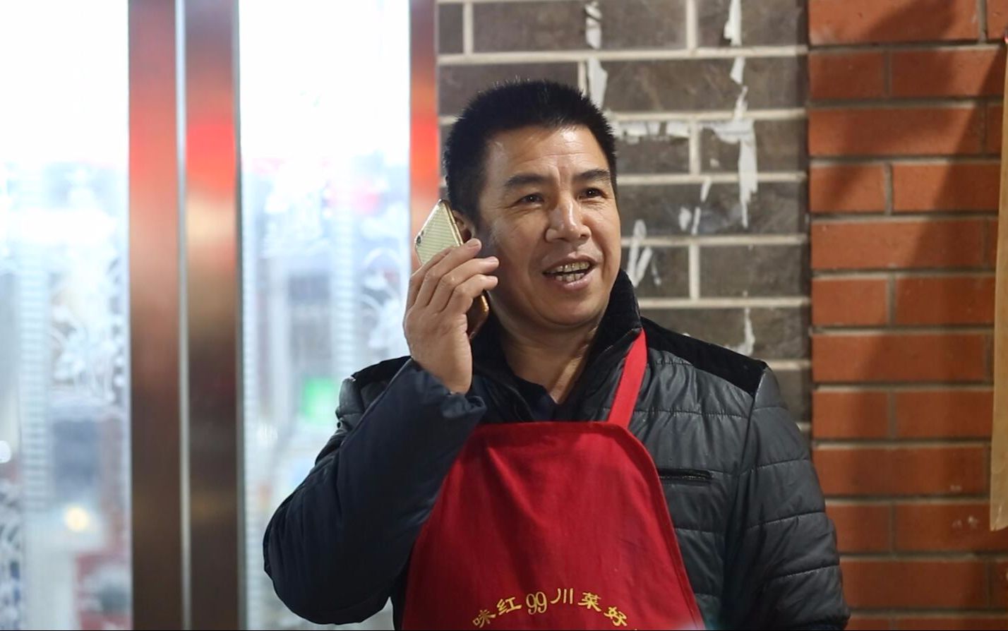 不是只有感恩节的时候才想起来给父母打电话