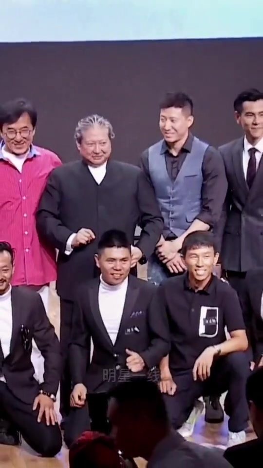 彭于晏曾拒绝出演成龙电影闹矛盾,洪金宝出面解决,此后彭才得以一帆
