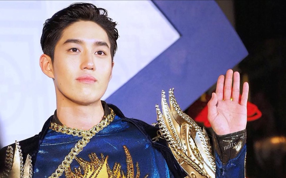 【thanapob_lee】麻烦各位导演给ptor安 排个古装剧,太a啦!