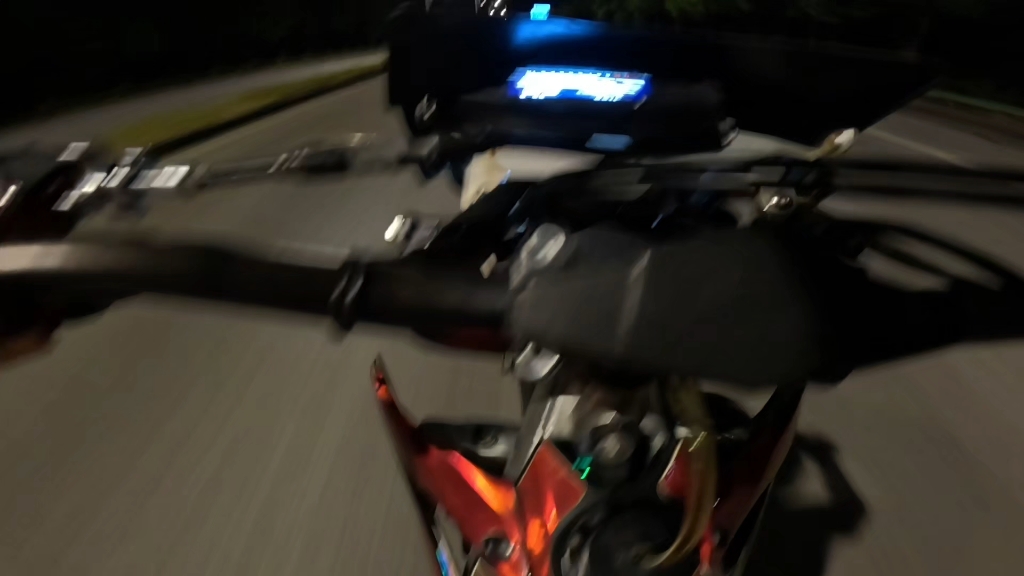 亚翔450supermoto 请勿模仿哔哩哔哩bilibili