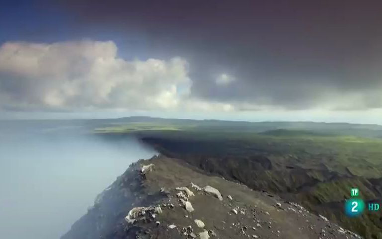 [图]西班牙最疯狂的火山，拉帕尔马火山爆发。