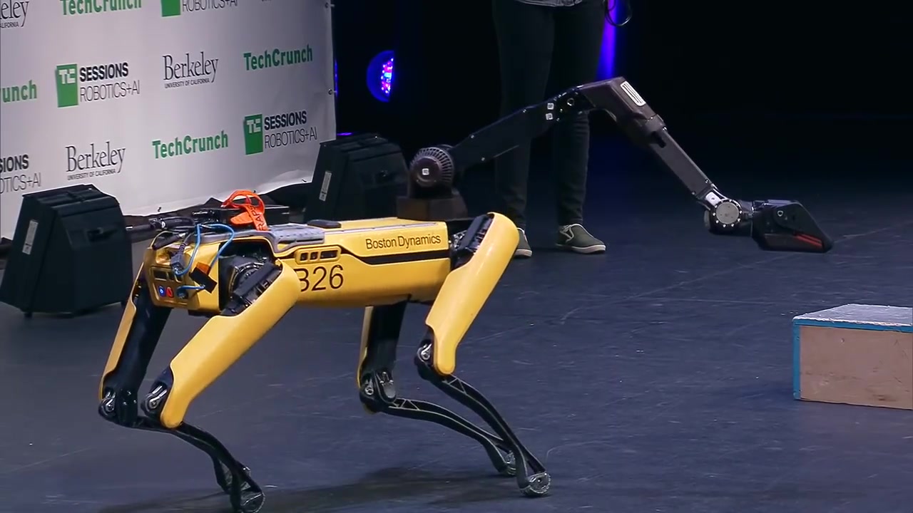 marc raibert 近场展示波士顿机器人b26