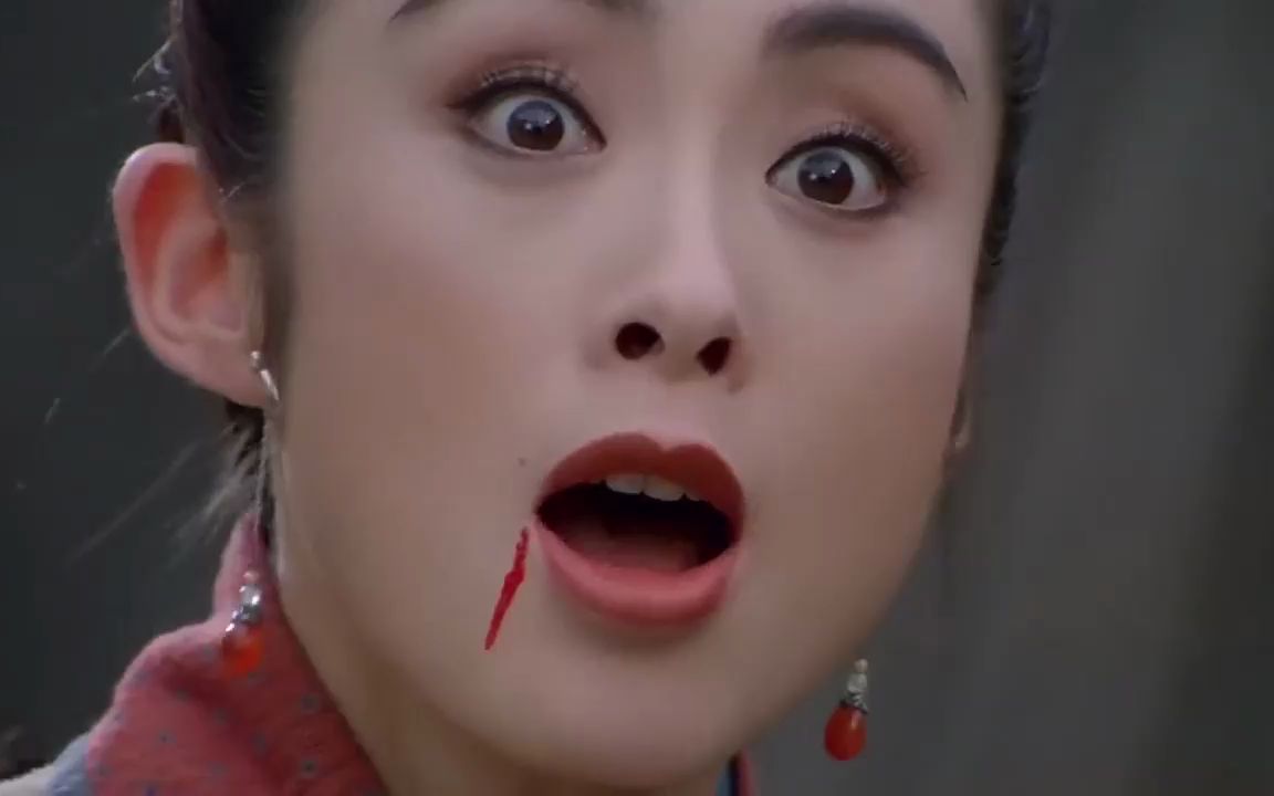 百岁的张三丰,脾气还是这么暴躁,一言不合猛扇灭绝师太大嘴巴子.