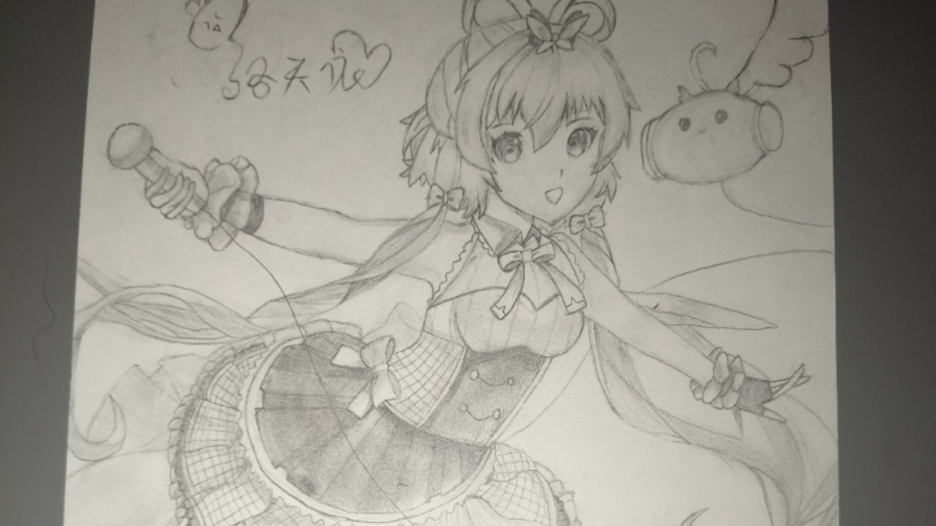 在学校闲着没事就画洛天依!