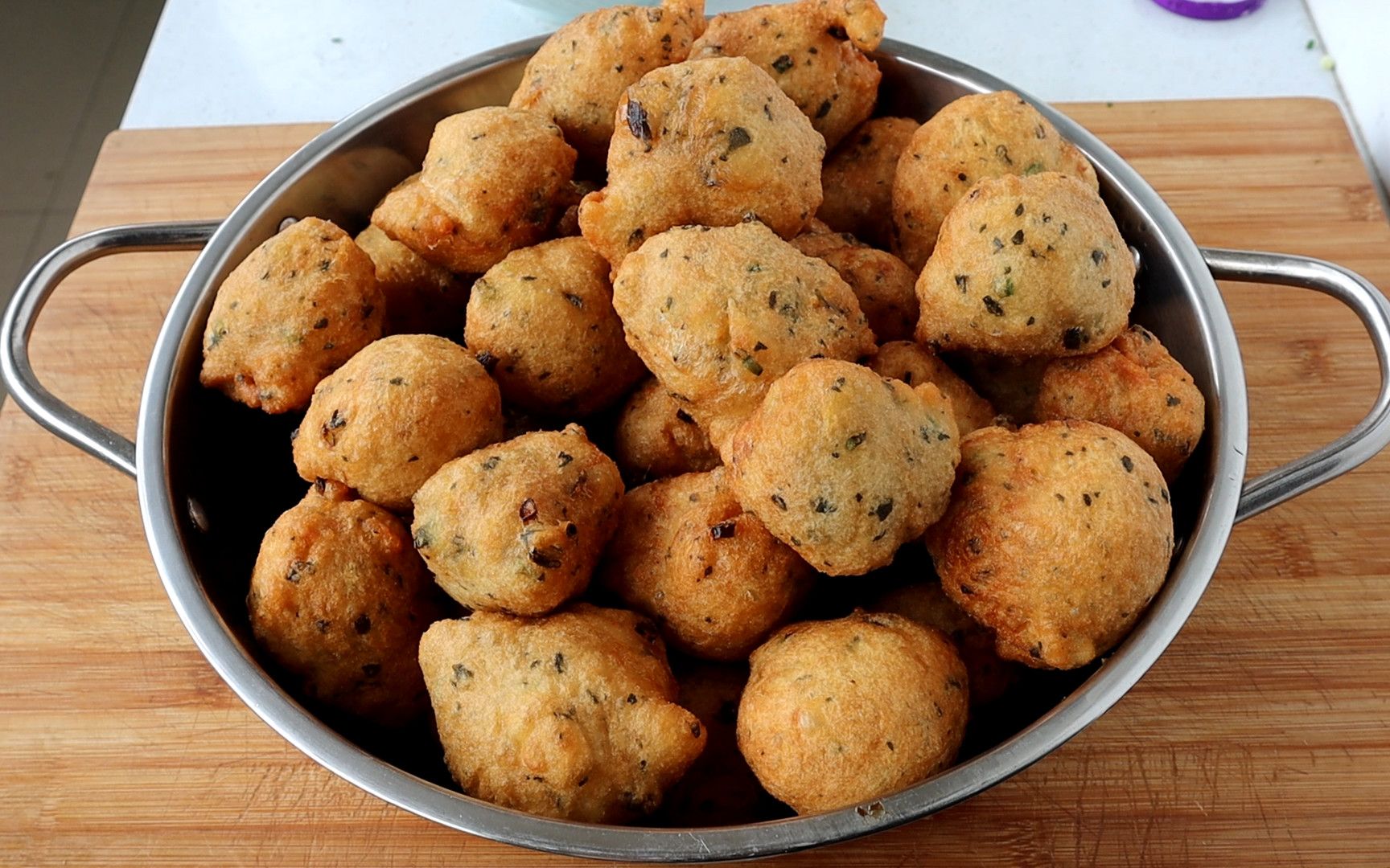 教你做山西特色小吃油疙瘩,酥软可口好吃,做法超简单