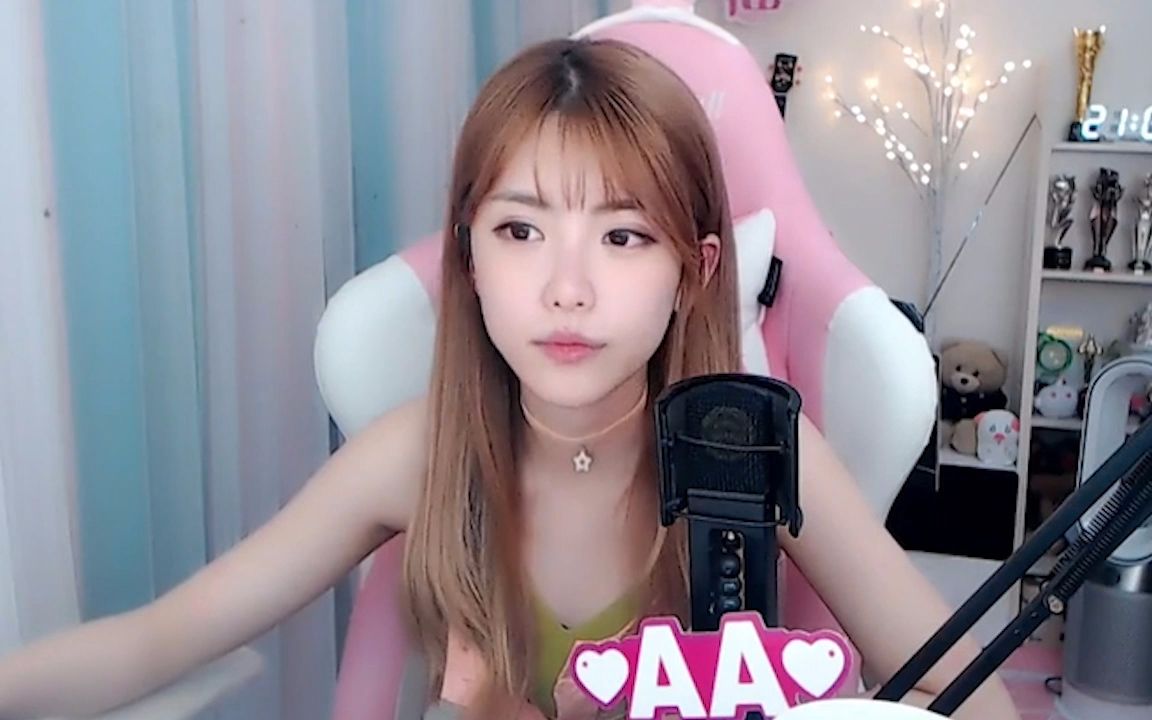 土嗨女王周淑怡教你演奏激光雨