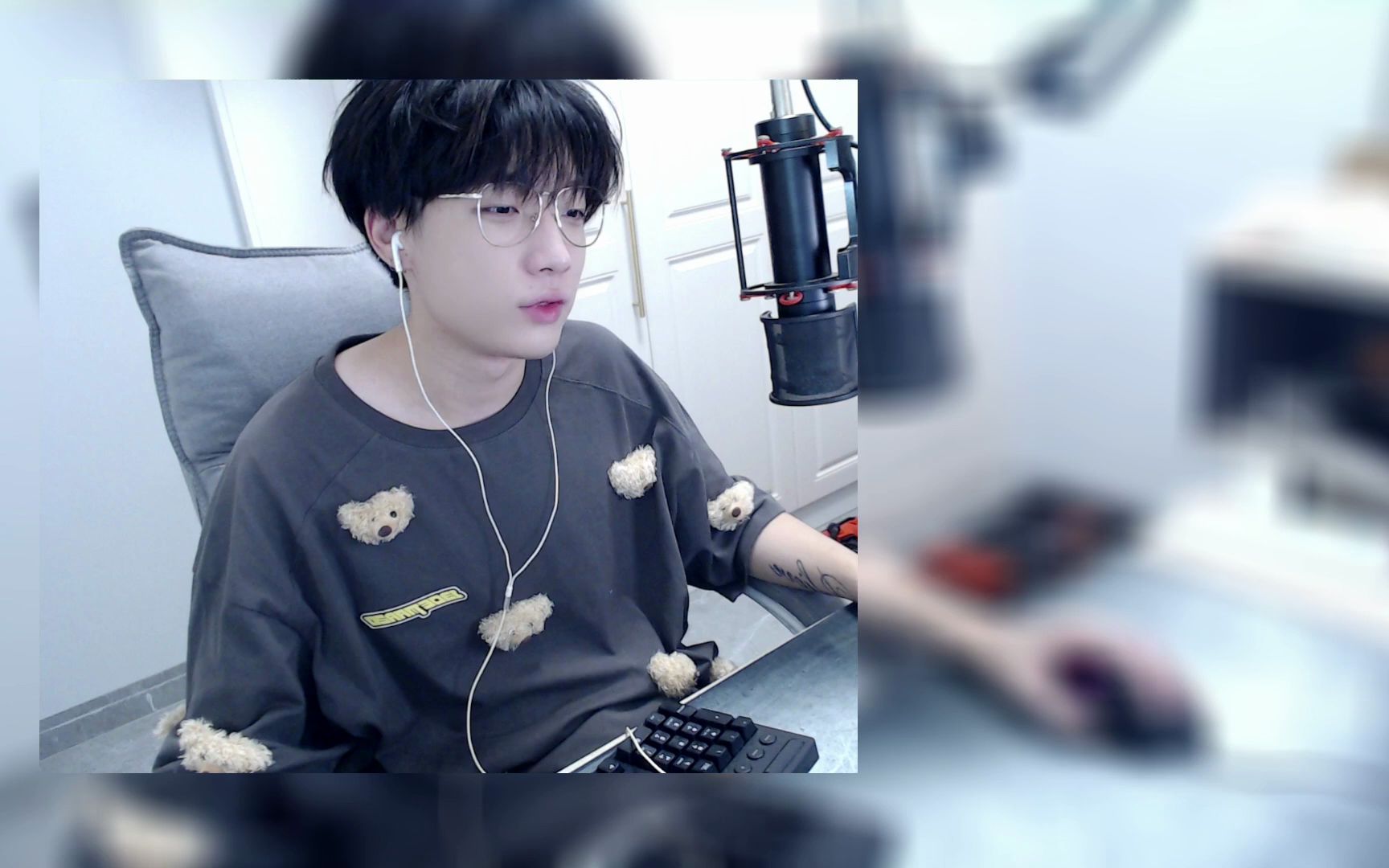 主播蛋白i直播间762505(2022.7.24)我的世界喂养猎追模组