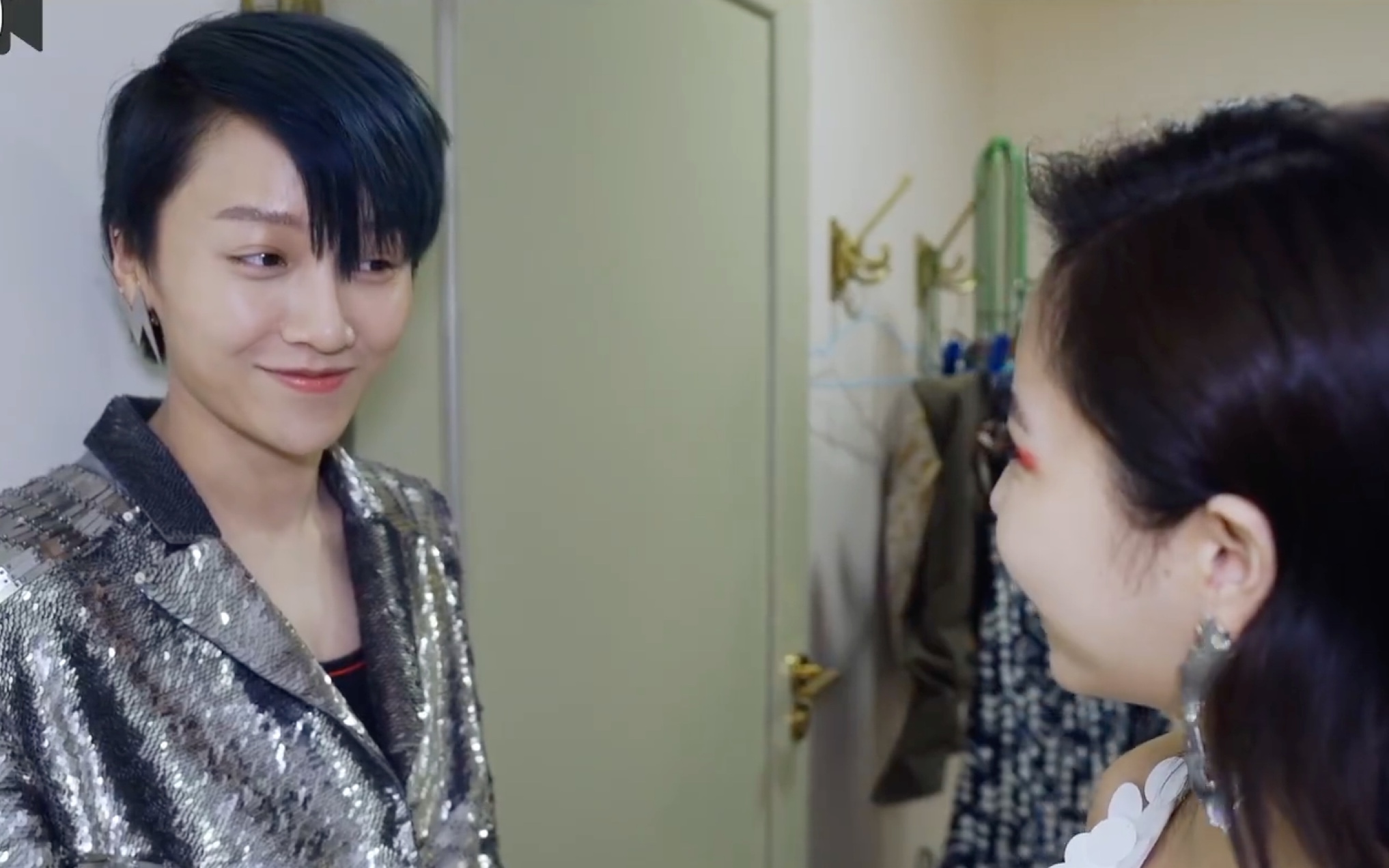 崎昕协力 |"你好香啊"|看了一圈这个cp的视频,没人看过这个吗?