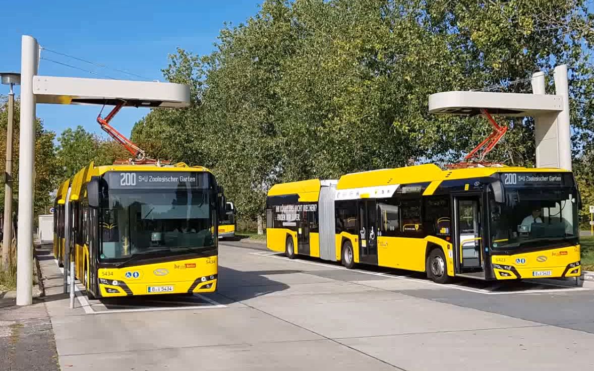 【前方展望】柏林 200路 4代电动索拉瑞斯18米 facelift 柏林动物园