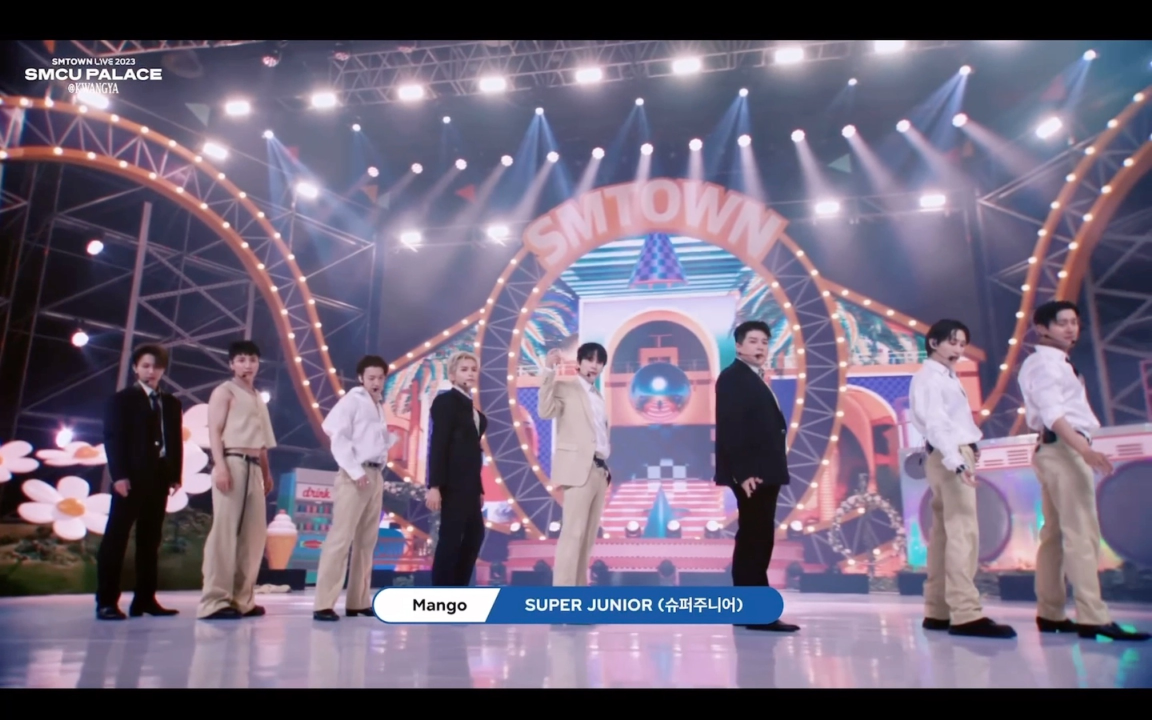 [图]Black Suit+Sorry Sorry+Mango-Super Junior -20230101 SMTOWN线上演唱会