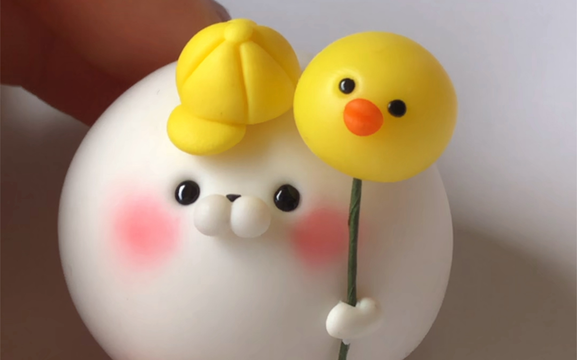 粘土/清澈眼眸小海豹拿着鸭鸭气球