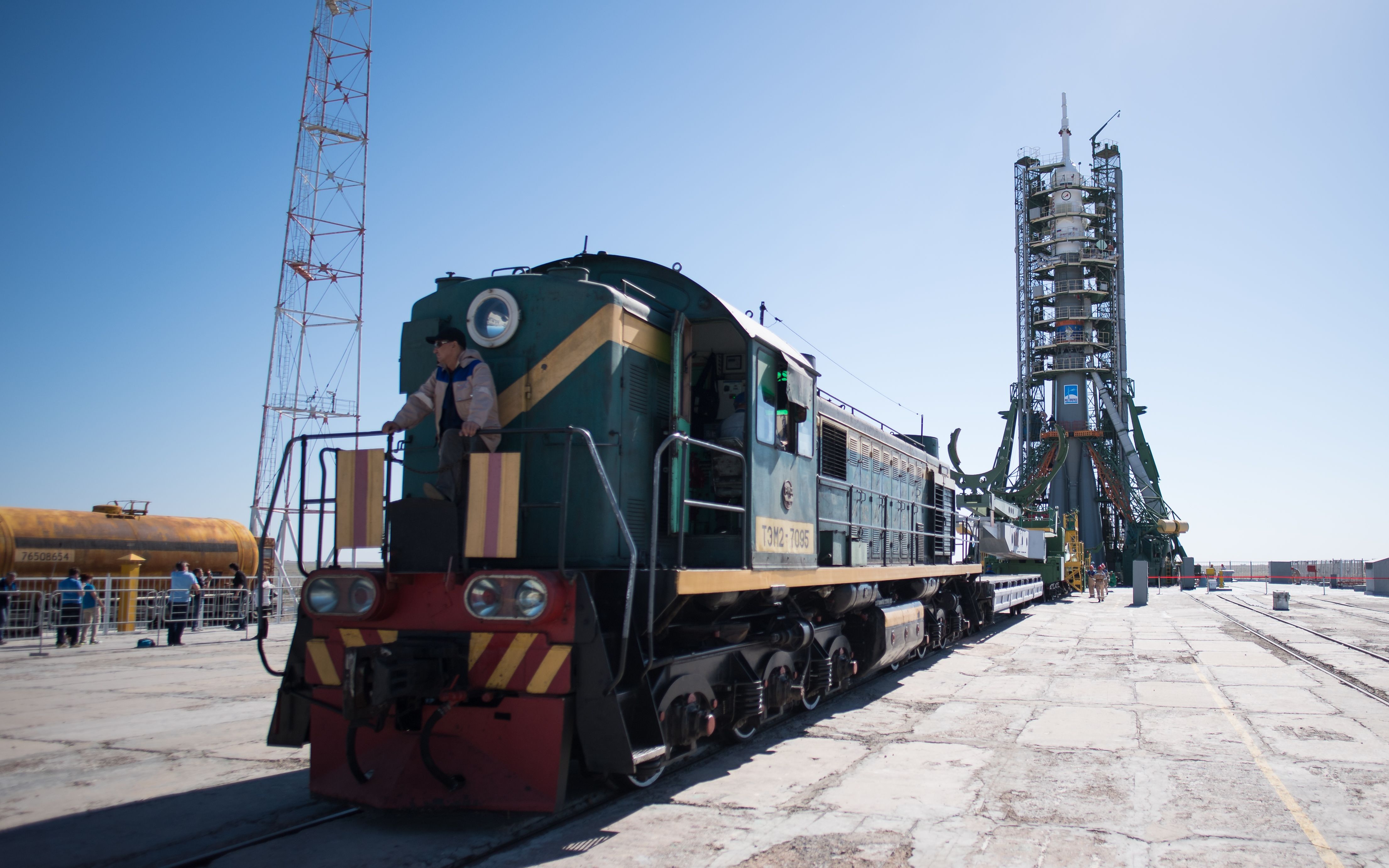 【搬运视频】【世界铁路】来自俄罗斯布良斯克的tem2型内燃机车系列