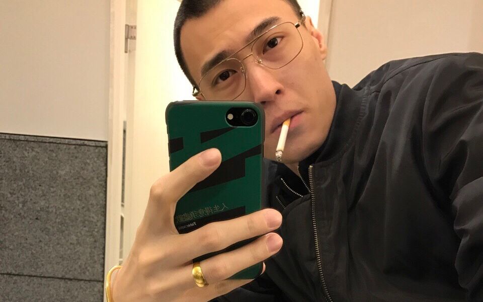 【中文嘻哈现场】成都知名说唱歌手ty.在台北演唱新歌《从小》