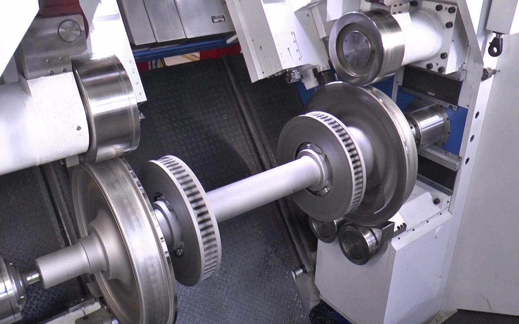 拉法梅特rafamet通过式车轮车床/镟床 ufd140n