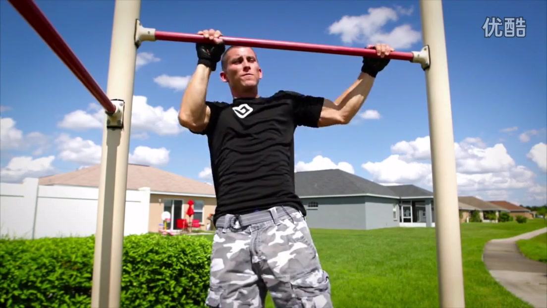 科里健身弓箭手引体向上教程