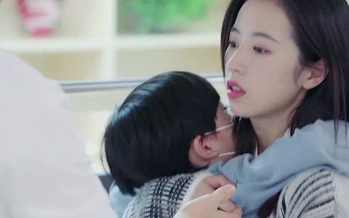 从结婚开始恋爱鹿呦呦生病凌睿和鹿呦呦父子相认