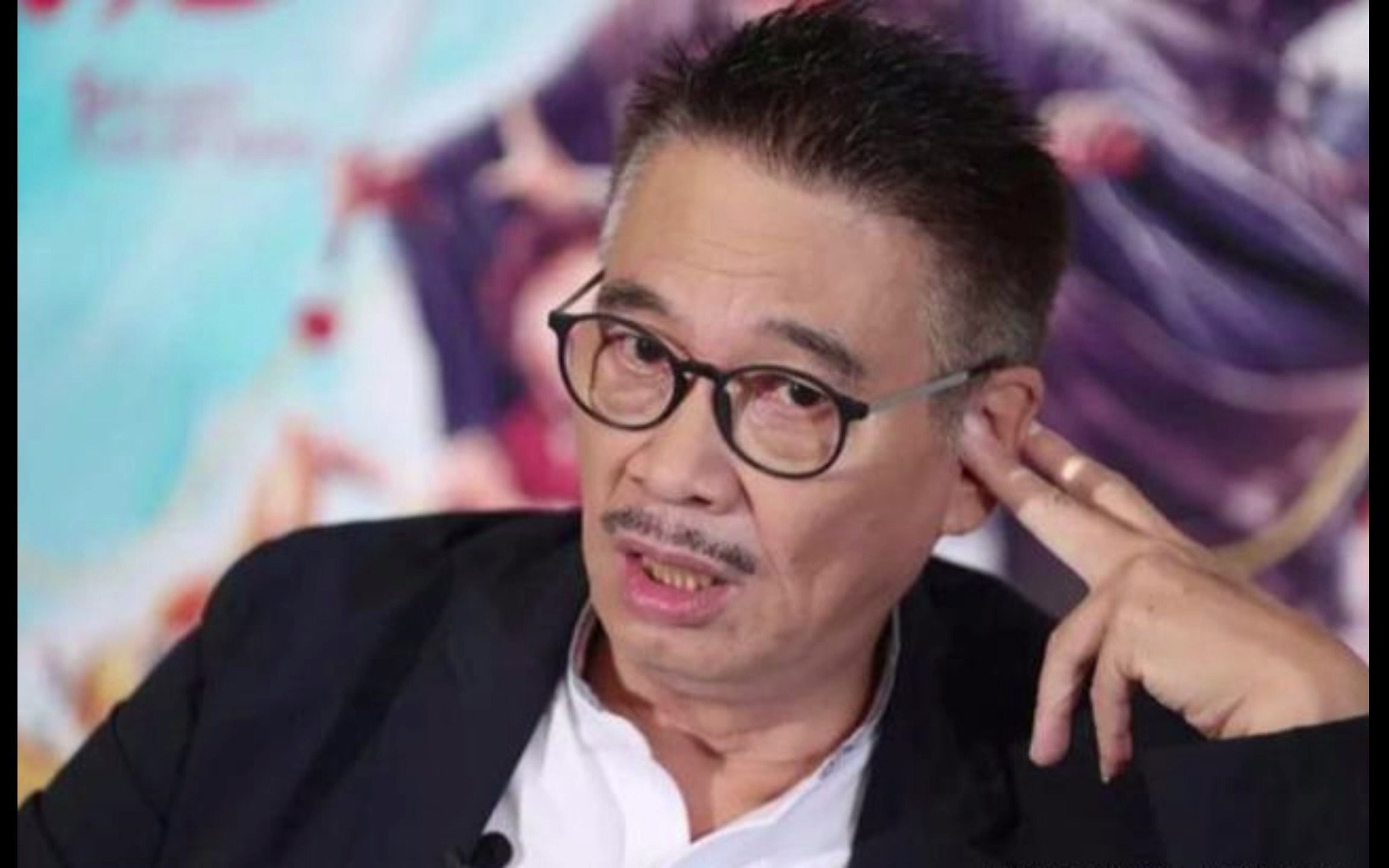 吴孟达最后一条微博中写我是中国人成龙称赞吴孟达有爱国情怀