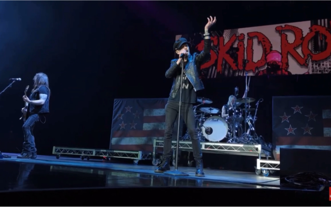 [图]Skid Row Live in Las Vegas《18 And Life》2022.4.7