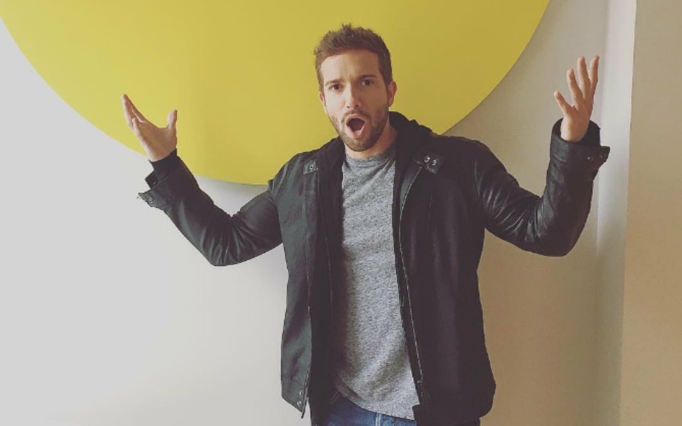 水果哥pablo alborán - perdóname (拉丁格莱美现场)_哔哩哔哩 (゜