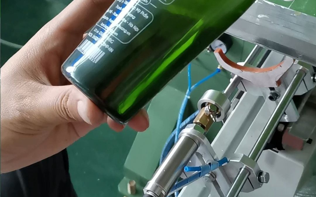 塑料瓶丝印机扁平化妆品瓶子印刷机