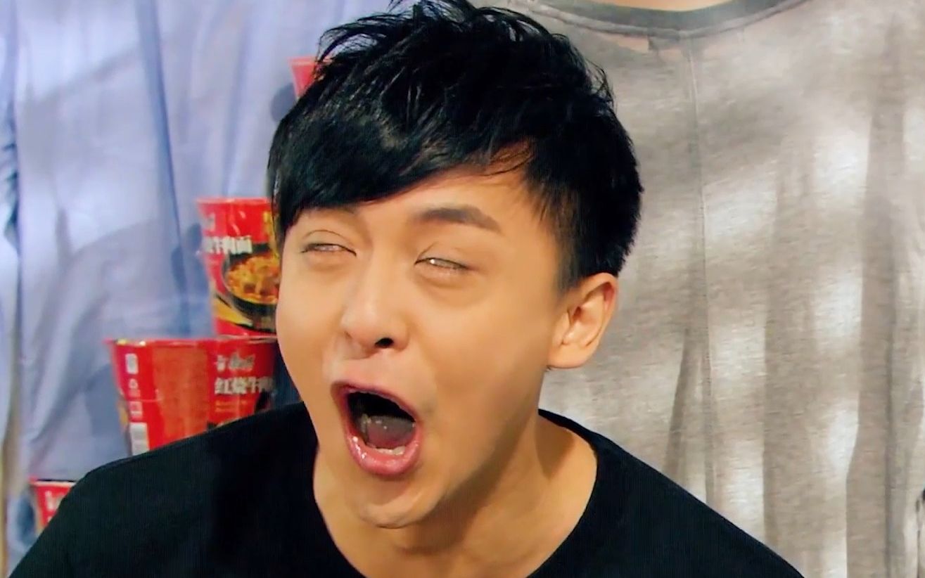 爱情公寓搞笑合集之小贤找张伟借钱