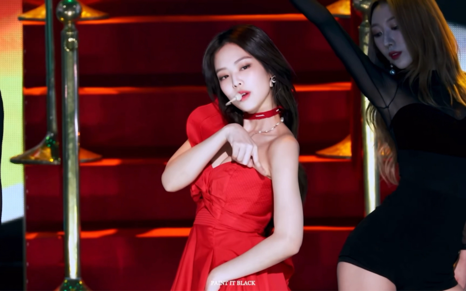 blackpink红色系列 四闺女穿红色也太好看了吧!