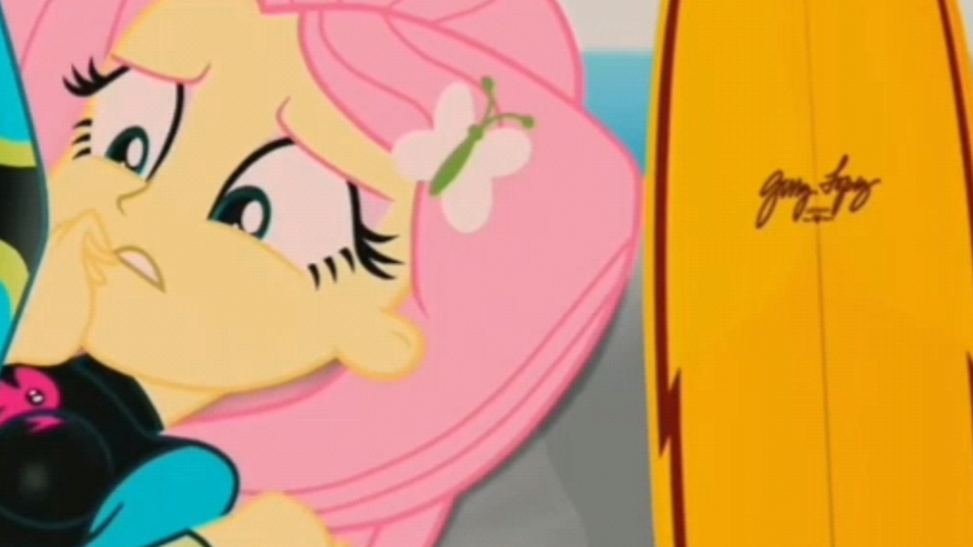 不知道在干什么的小马国女孩