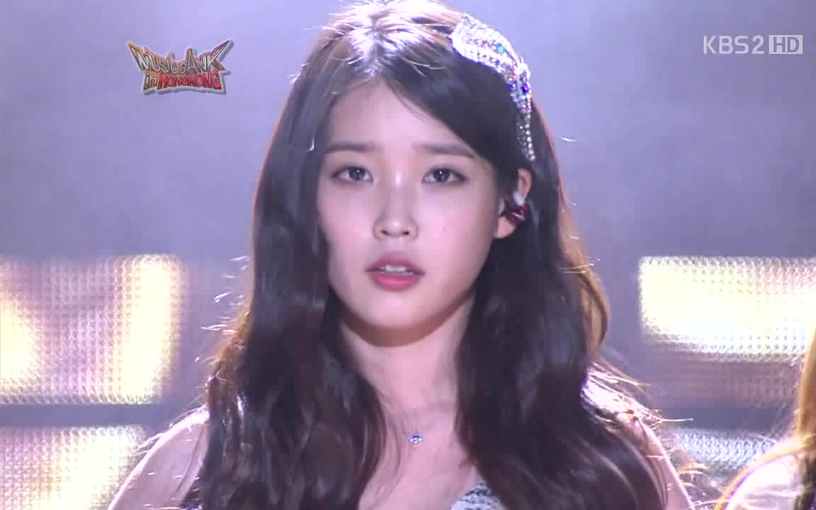 [图]IU-12年音乐银行香港特辑CUT