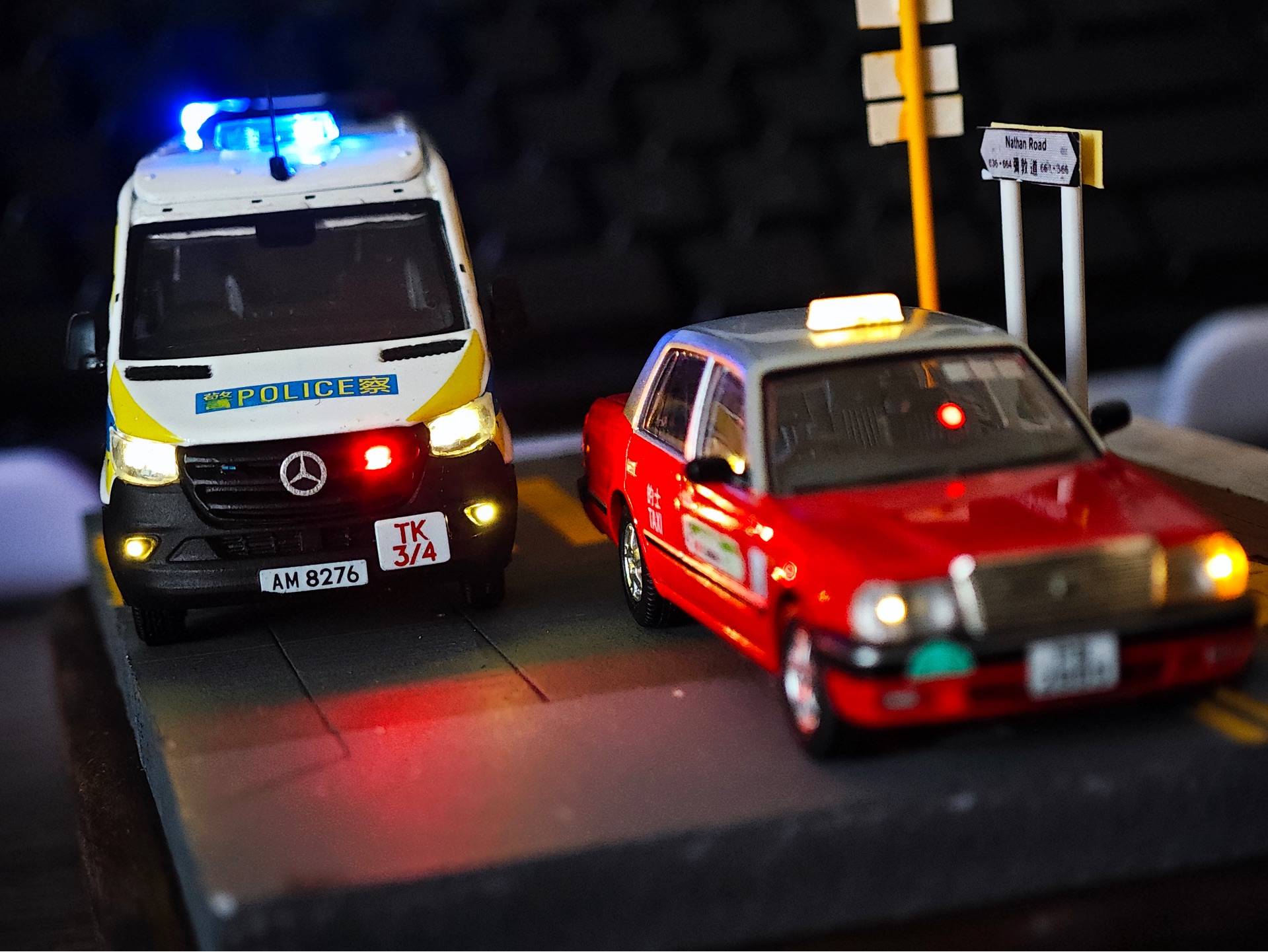 简单1/64改灯小车展示 tlv香港红的士 era交通部冲锋车