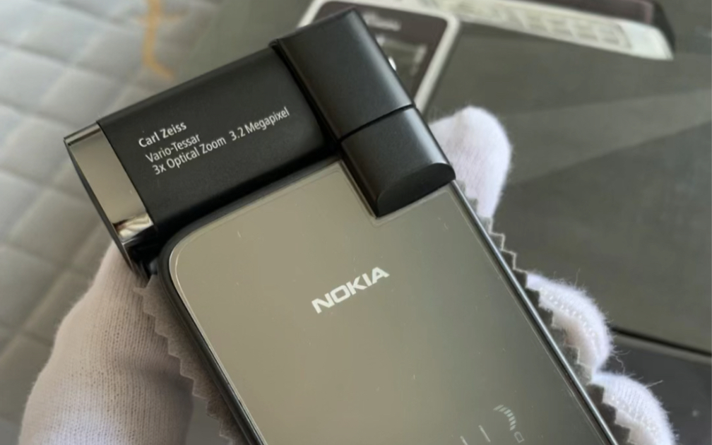 诺基亚 nokia n93i