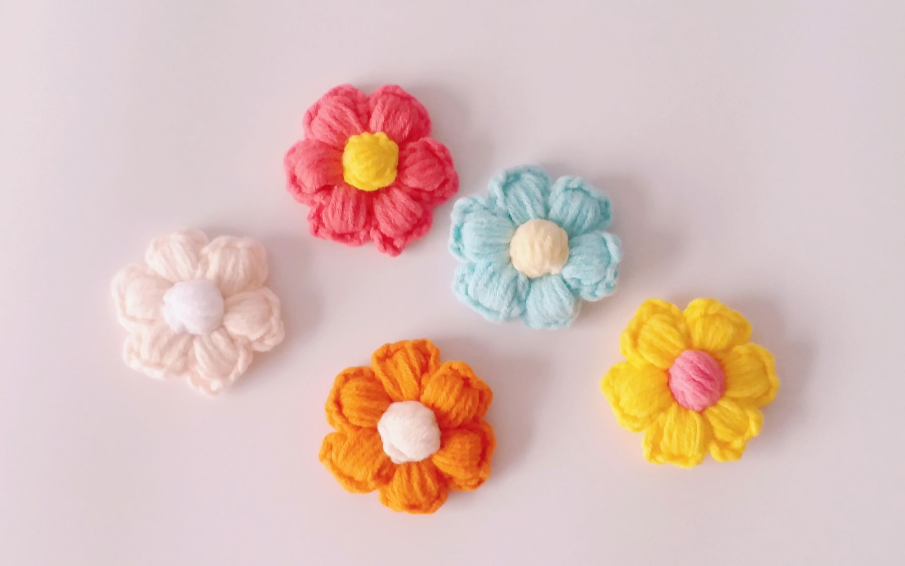 泡芙花钩织方法 多针的枣形针 小而美作用大的装饰花朵