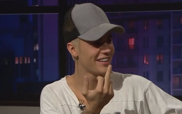 justinbieber参加新西兰采访节目jonoandben