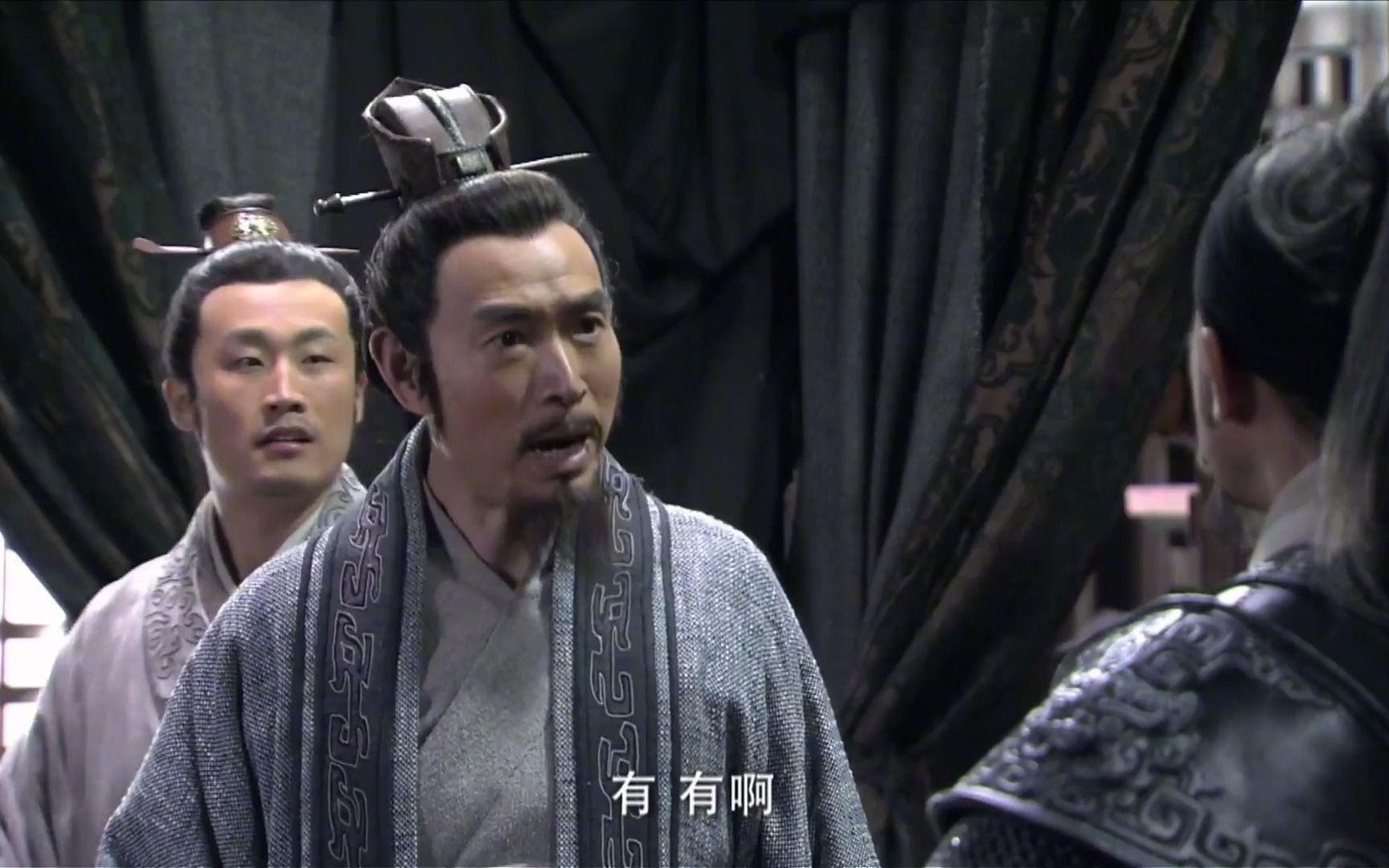 白起和李冰父子商量,在蜀修栈道 ,保证大秦粮食供应