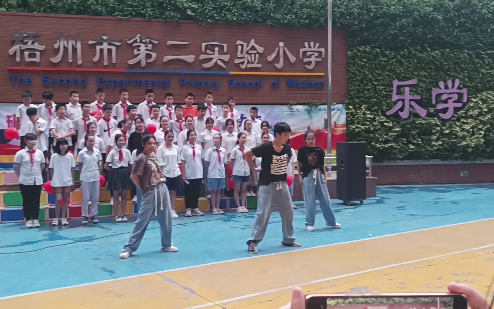 极乐净土舞蹈放慢（极乐净土舞蹈镜面慢速） 极乐净土舞蹈放慢（极乐净土舞蹈镜面慢速）《极乐净土舞蹈慢速度》 舞蹈科普