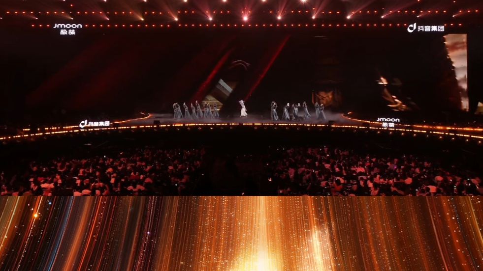 「2026美好奇妙夜」|毛晓彤、张慧雯、张予曦、刘端端-《她从诗中来》