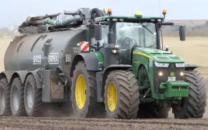 Download Video: 约翰迪尔（John Deere）8370R拖拉机沼液施肥作业