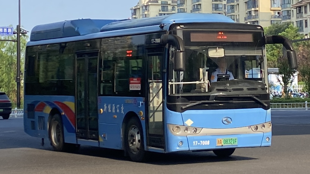 【杭州公交】萧山公交 xmq6850agchevn61 进场 17-7008